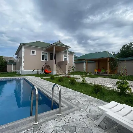 Central Villa Gabala Exterior photo